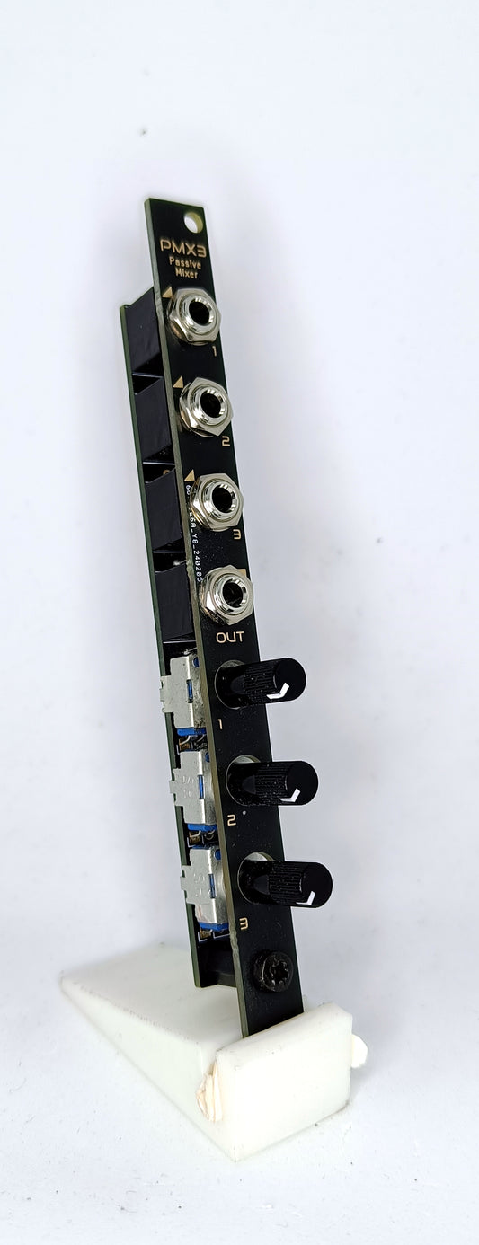 PMX3.2 - 3-channel passive mixer (2HP - black panel)