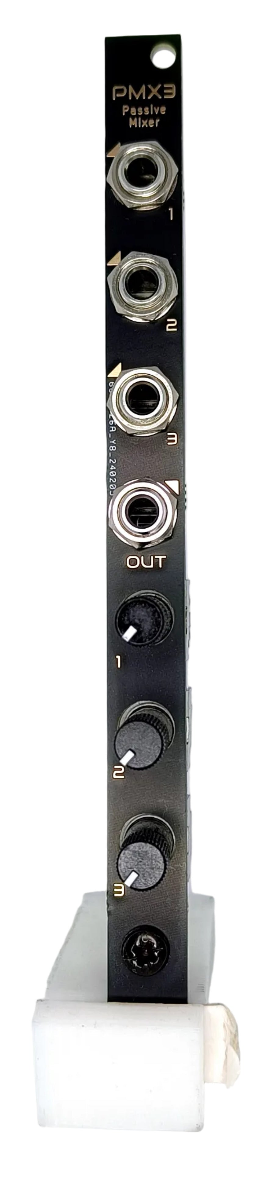 PMX3.2 - 3-channel passive mixer (2HP - black panel)