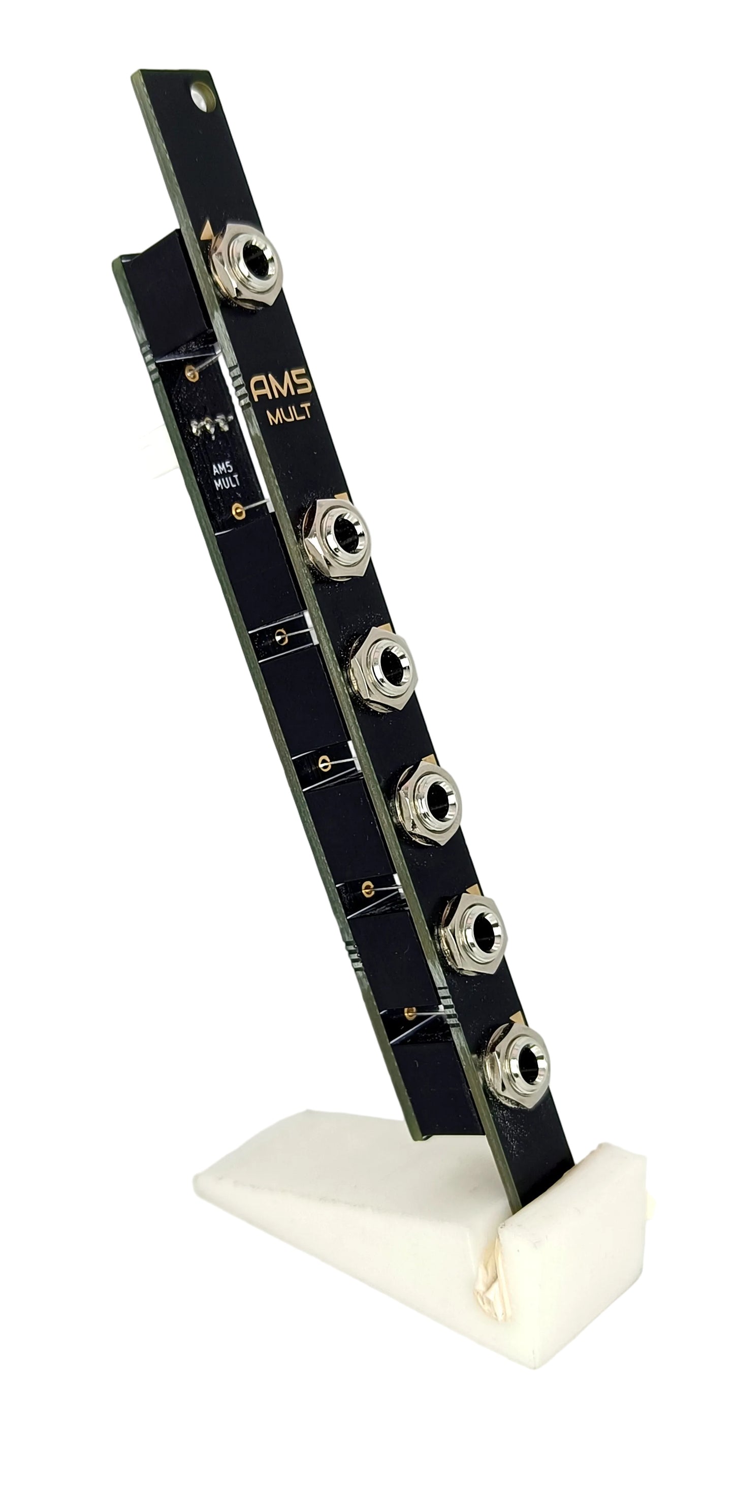 AM5: 5-way buffered multiple module (2HP - updated design)