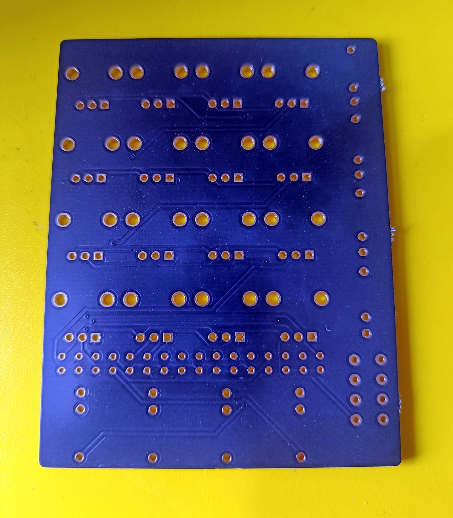 PM4x4: 4x4 passive matrix mixer PCB/panel set (14HP)