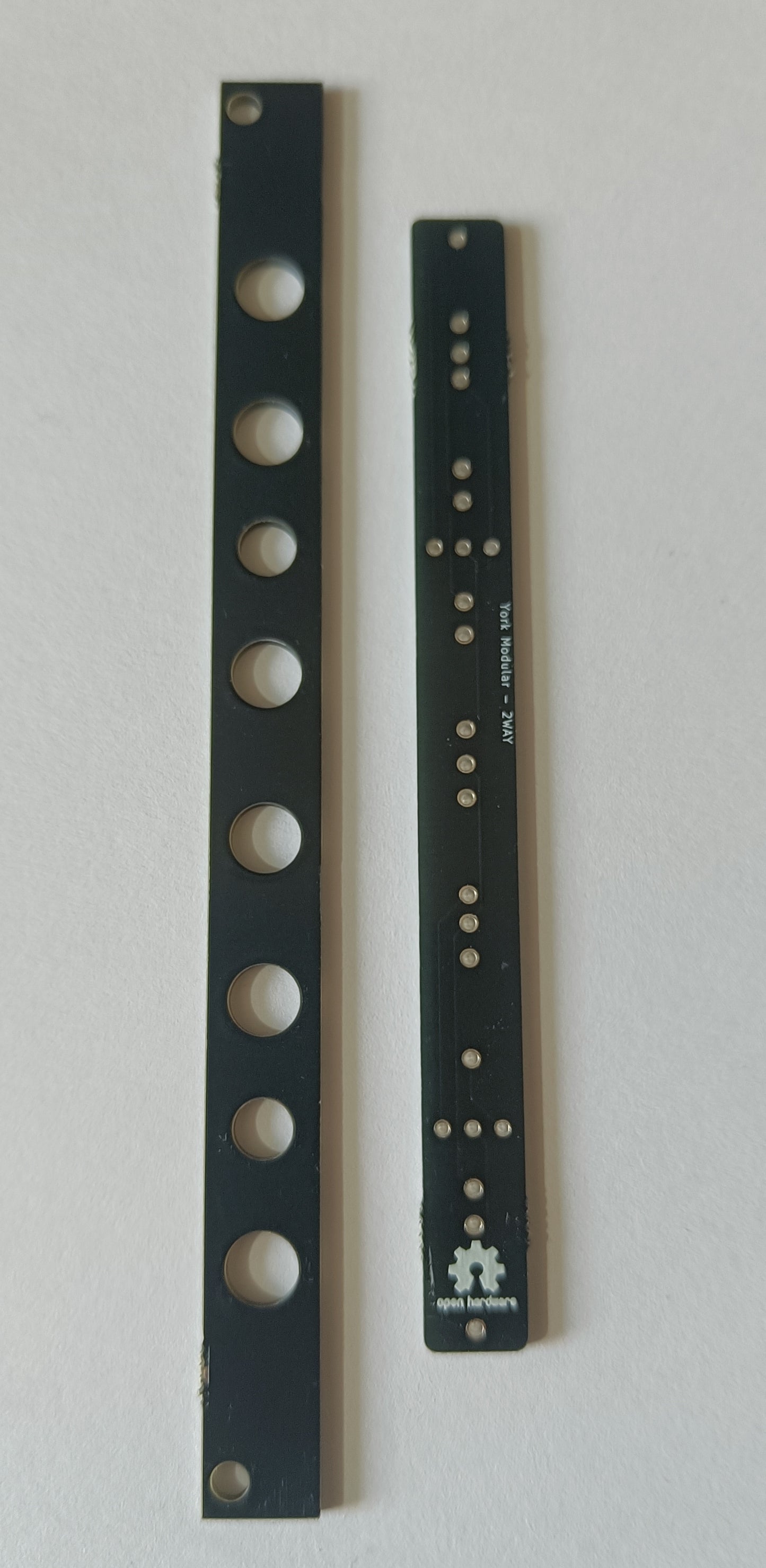 2WAY: PCB/panel for dual manual switch module (2HP)