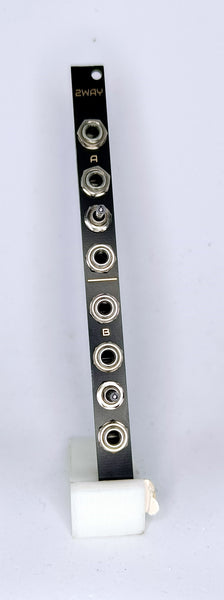 2WAY: Dual channel manual switch module for Eurorack (2HP)
