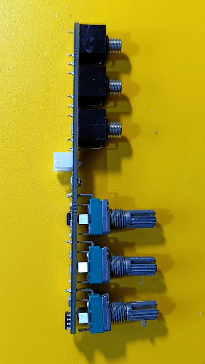 VSRC: 3-channel constant voltage source (2HP) (B-Grade)