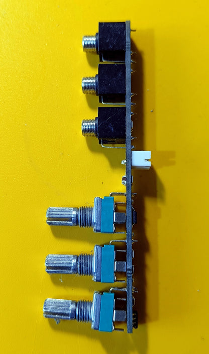 VSRC: 3-channel constant voltage source (2HP) (B-Grade)