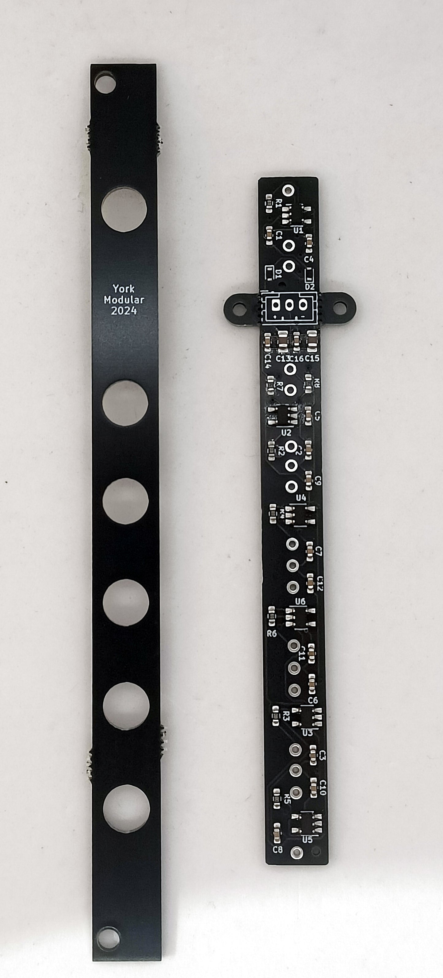 AM5: 5-way buffered multiple module (2HP - partial build)