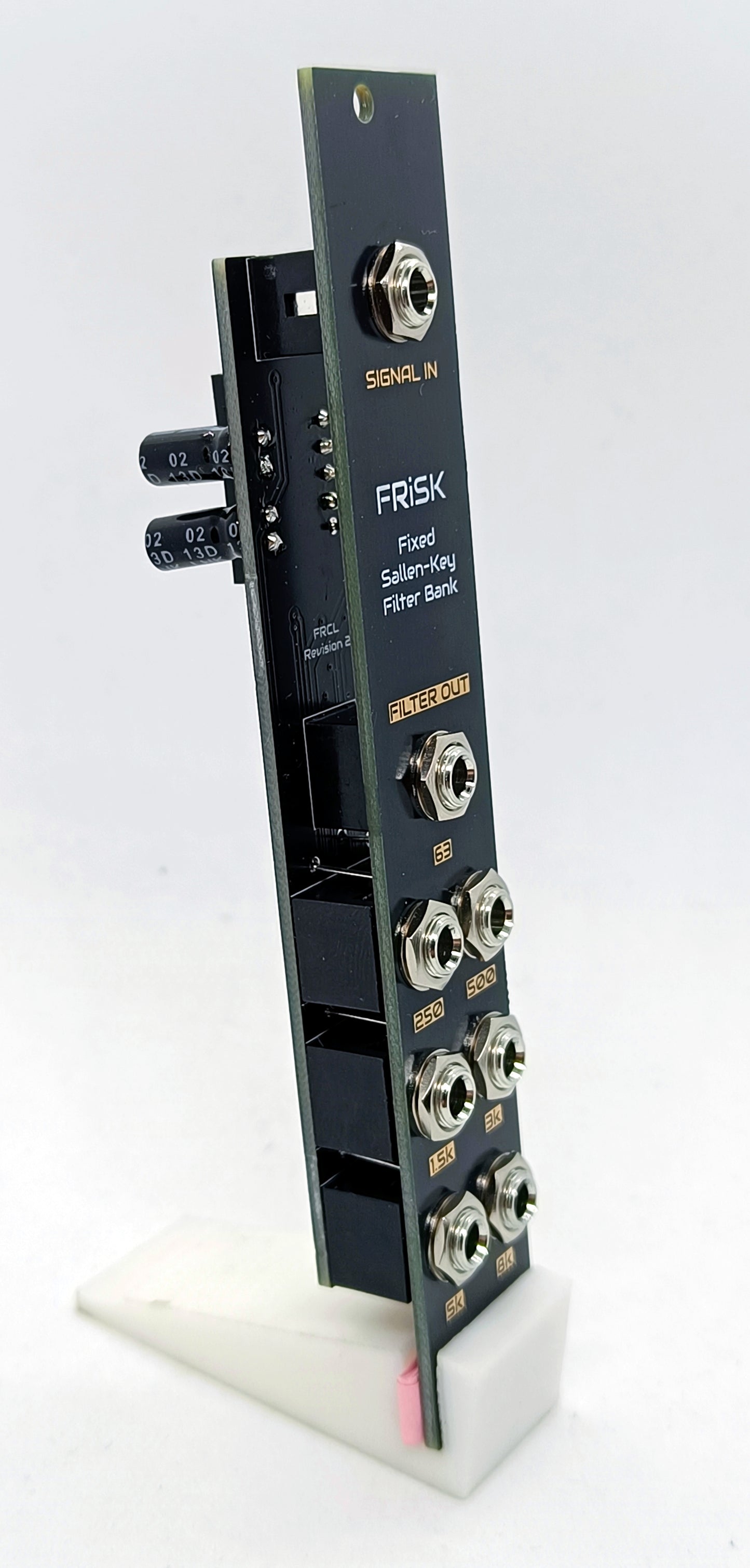 FRiSK: fixed Sallen-Key filter bank (4HP)