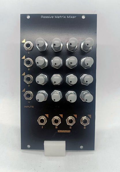 PM4x4: 4x4 passive matrix mixer (14HP, prebuilt)