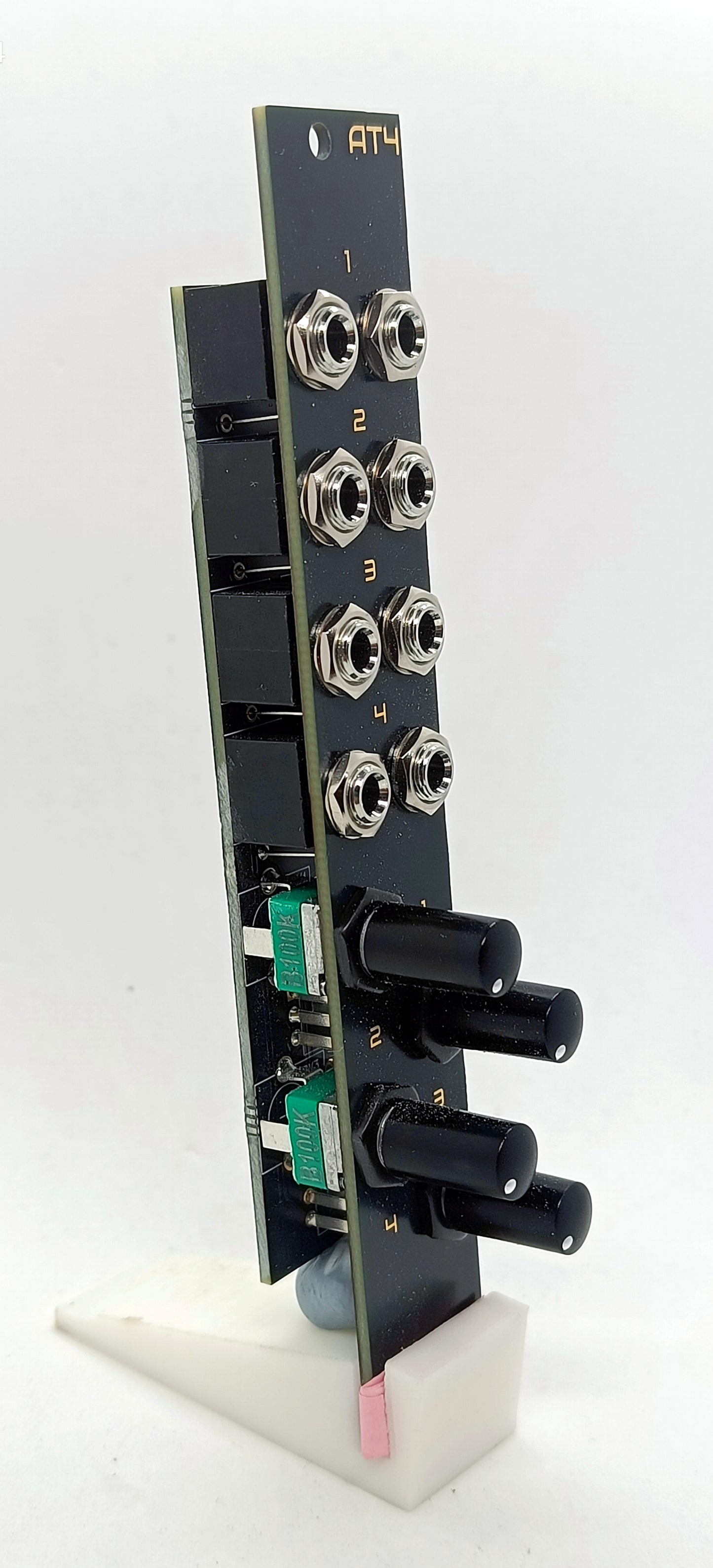 AT4: Quad passive attenuator (4HP)