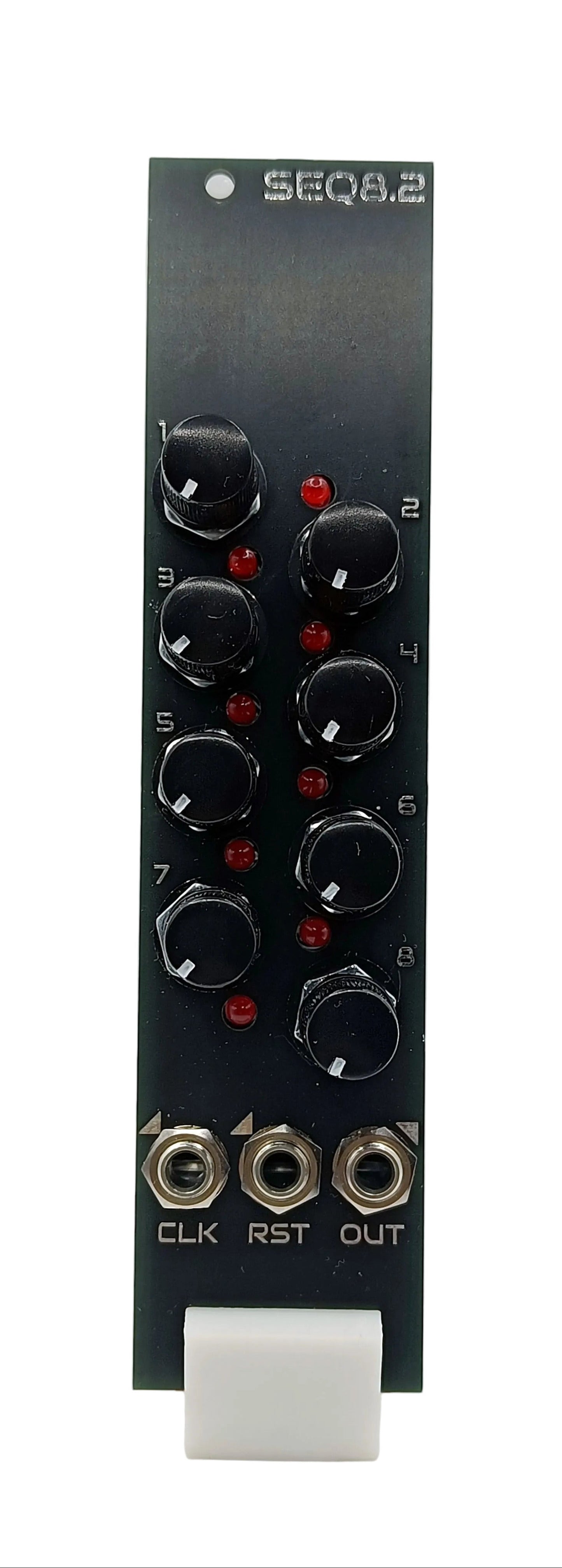 SEQ8.2: 8-step CV sequencer with reset (6HP - updated design)