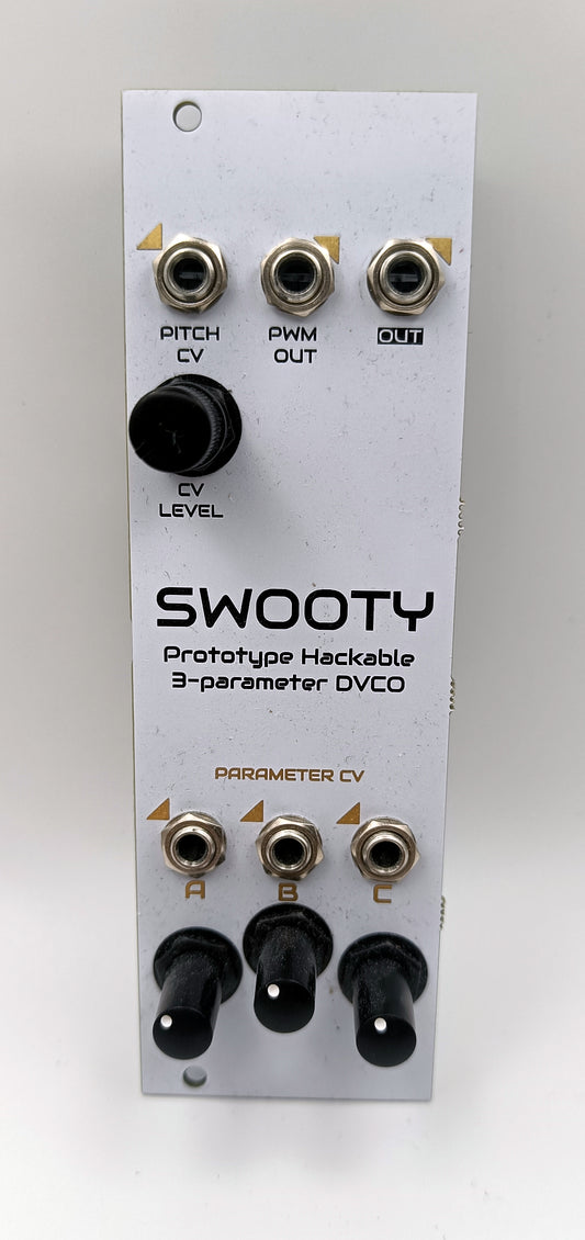SWOOTY: 3-parameter hackable DVCO (LAST TWO)