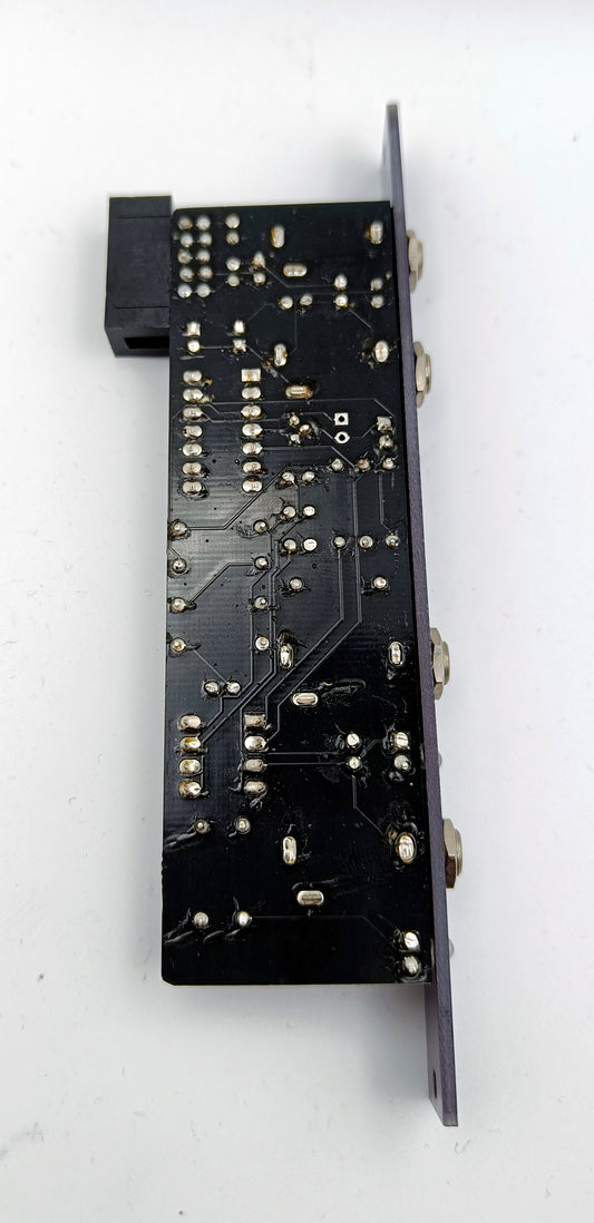 VC2: Voltage-controlled 2-way switch module (3HP)