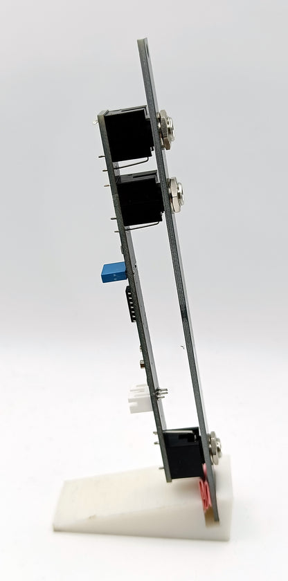 S&H: Sample and hold/track and hold (2HP)