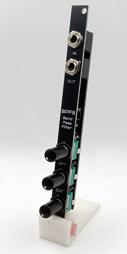RBPF3: Resonant multi-feedback bandpass filter (2HP)