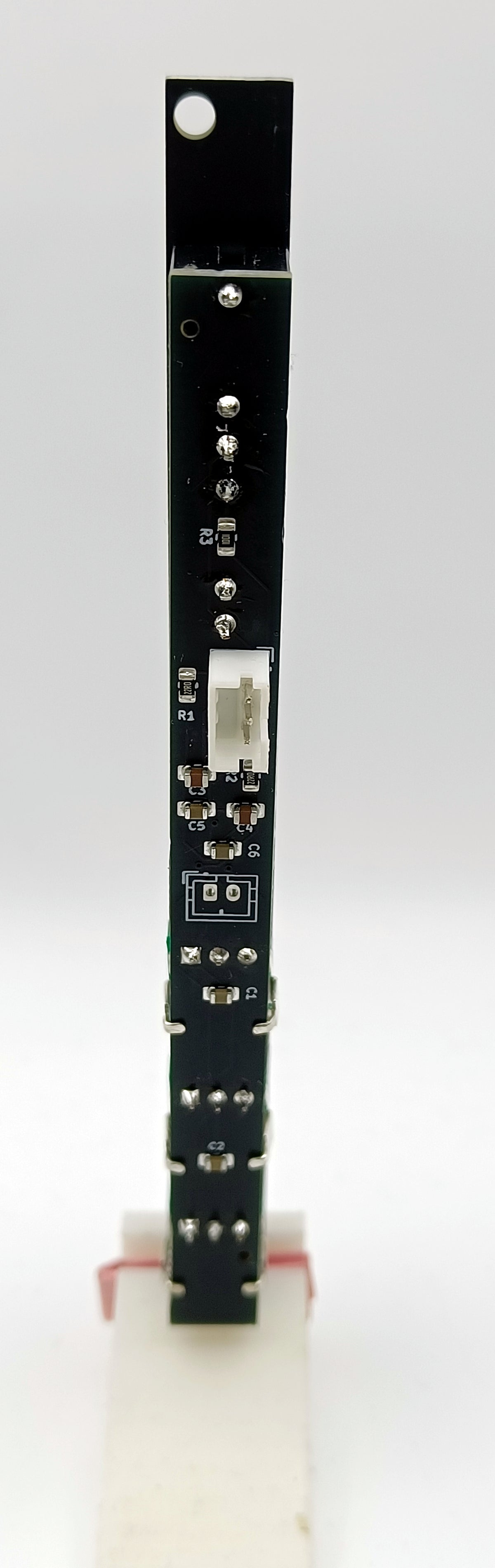 RBPF3: Resonant multi-feedback bandpass filter (2HP)